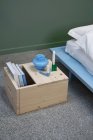 bedside tables (nočné stolíky)