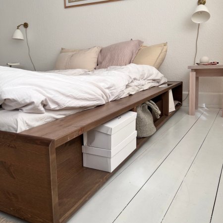 ZIGGY BED natural pine (posteľ z borovice) - Farba: karup carob, rozmer: 160*200 cm