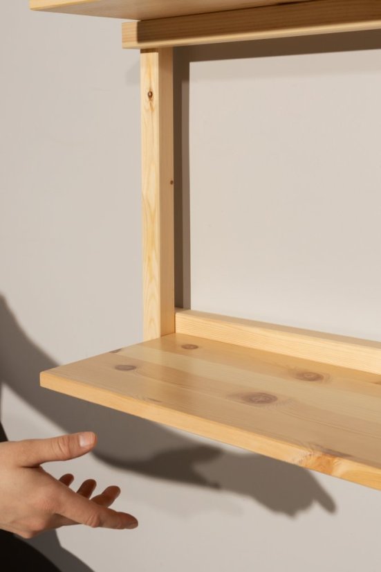 GROOVE SHELVING (nástenné police) - Farba: karup natural, rozmer: 127*25,5*66 cm