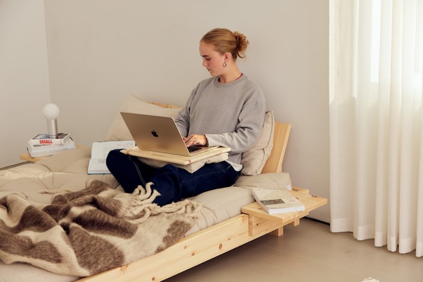 BFF LAP TABLE