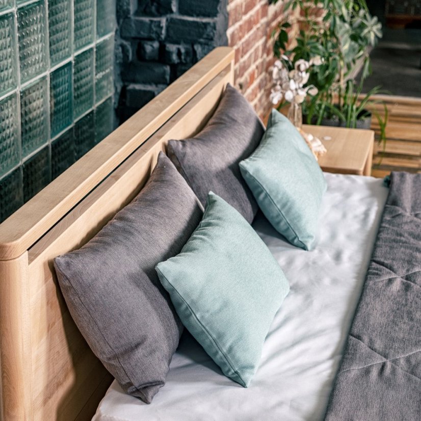 DROP HARD Double Bed (postel z buku) - rozmer: 200x180x26 cm, farba: neošetřené (bez oleja, bez laku)